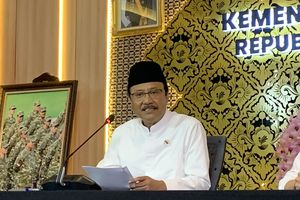 Mensos Bebastugaskan 2 Pejabat Terkait Pengadaan Sepatu Sekolah Rakyat