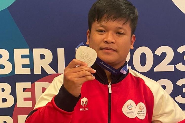 Siswa SMK Muhammadiyah 7 Gondangleg berhasil membawa pulang medali perak dalam ajang Special Olympics World Summer Games, Berlin, Jerman 2023.