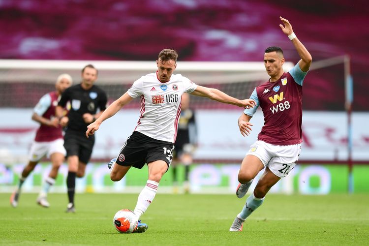 Para pemain Aston Villa dan Sheffield United mengenakan jersey Black Lives Matter sebagai bentuk solidaritas terhadap kematian George Floyd beberapa waktu lalu. Jersey ini juga digunakan untuk memberikan pesan terima kasih kepada National Health Service (NHS).