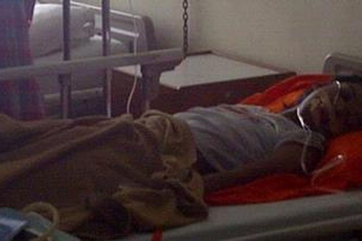 Setelah bertahan sekitar delapan jam, seorang korban geng motor akhirnya menghembuskan napas terakhir, Jumat (13/4/2012) sekitar pukul 11.00. 