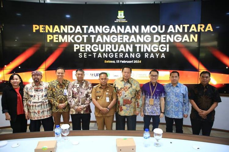 Pemerintah Kota (Pemkot) Tangerang menandatangani memorandum of understanding (MoU) dengan delapan universitas di Tangerang Raya terkait pelaksanaan Tri Dharma Perguruan Tinggi.