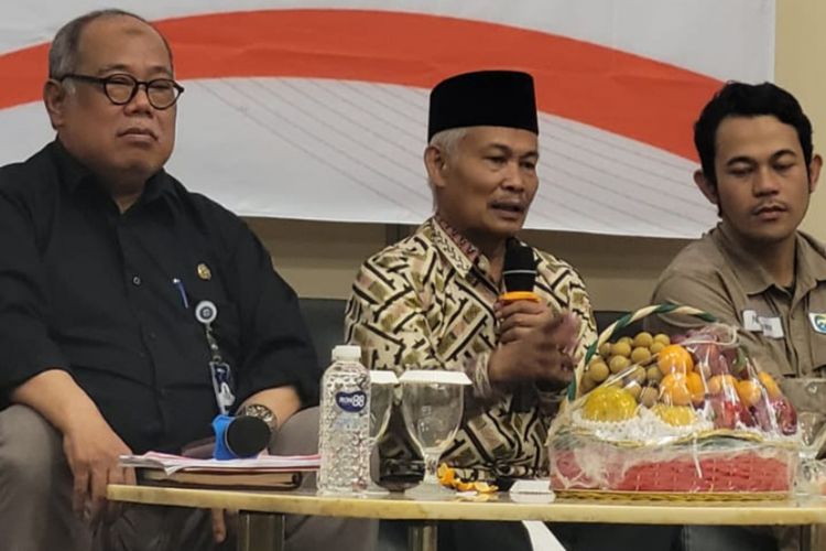 Sekretaris Umum MUI Jawa Barat, Rafani Achyar saat menghadiri diskusi Tanggap Bencana di Kota Bandung, Jawa Barat, Selasa (6/12/2022).