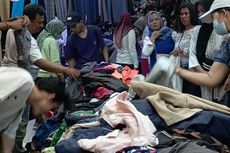 Berburu Baju Bekas Bermerek di Pasar Senen, Murah Meriah