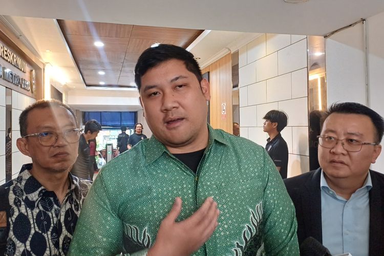 Diperiksa soal Tuduhan Ijazah Palsu Jokowi, Mikhael Sinaga Singgung Ahli di Podcast