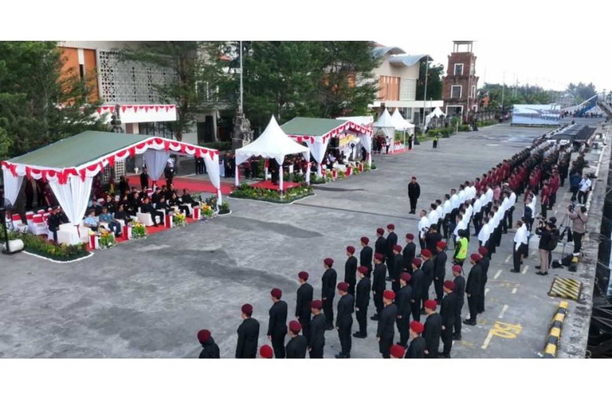 Dirjen Imigrasi Kemenkumham Silmy Karim membuka rangkaian operasi Pengawasan Keimigrasian "Jagratara".