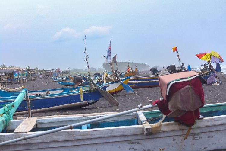 Kapal nelayan Lumajang yang beralih dari bahan bakar minyak (BBM) ke bahan bakas gas (BBG), Jumat (15/3/2024).