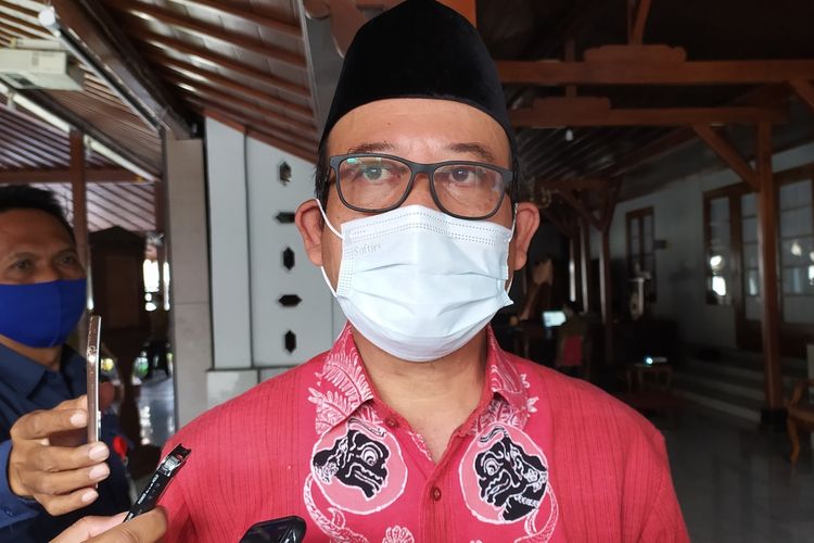 Bupati Banyumas Achmad Husein di Pendapa Sipanji Purwokerto, Kabupaten Banyumas, Jawa Tengah, Selasa (8/9/2020).