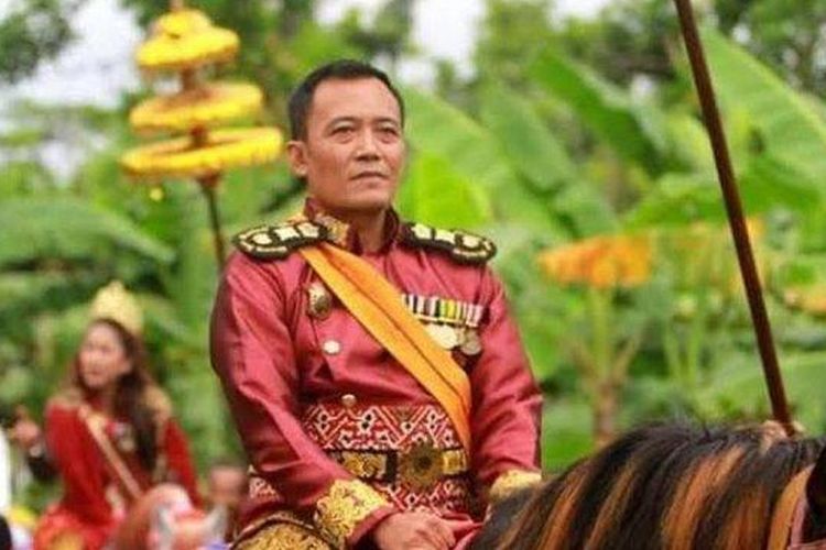 Totok tengah naik kuda dan hebohnya Kerajaan Agung Sejagat Purworejo 