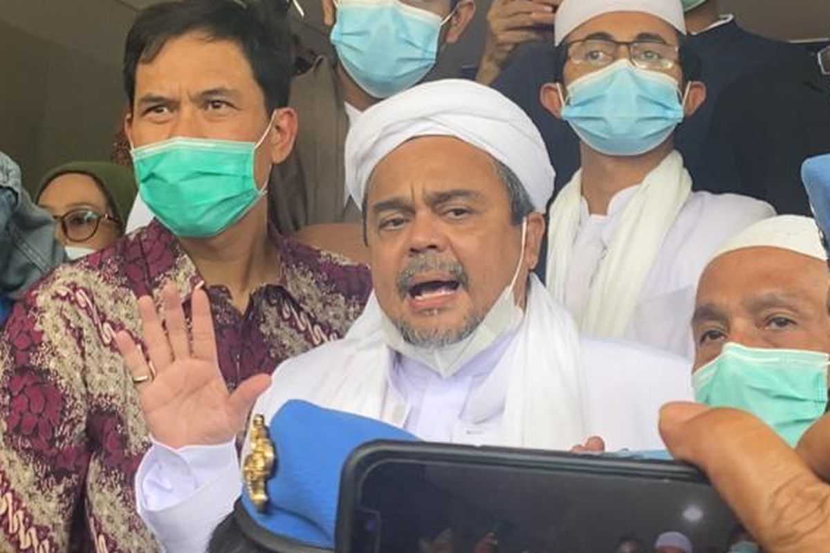 Rizieq Shihab tiba di Polda Metro Jaya pada Sabtu (12/12/2020).