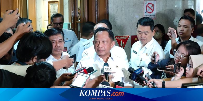 Pemerintah Kembalikan ke DPR soal Jadwal Pilkada Pasca Putusan MK