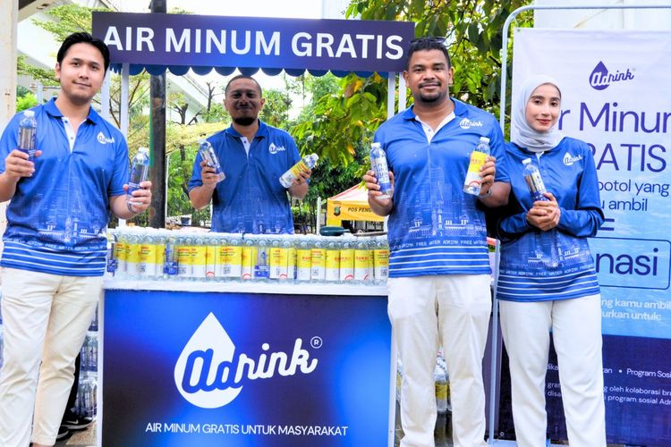 Adrink Bagikan 5.000 Air Minum Gratis di CFD, Padukan Aktivasi Iklan dan Dampak Sosial