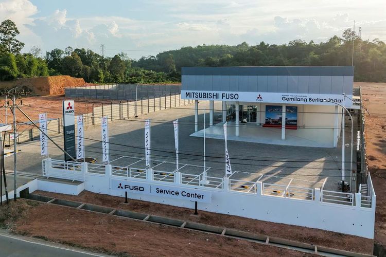 Mitsubishi Fuso Hadirkan Service Center Pertama di Sandai