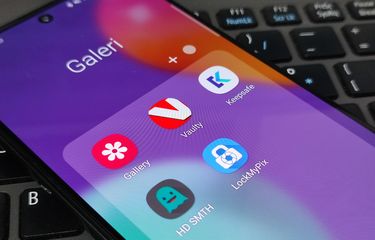 Foto dan Video "Rahasia" di Ponsel Android Bisa Disembunyikan ...
