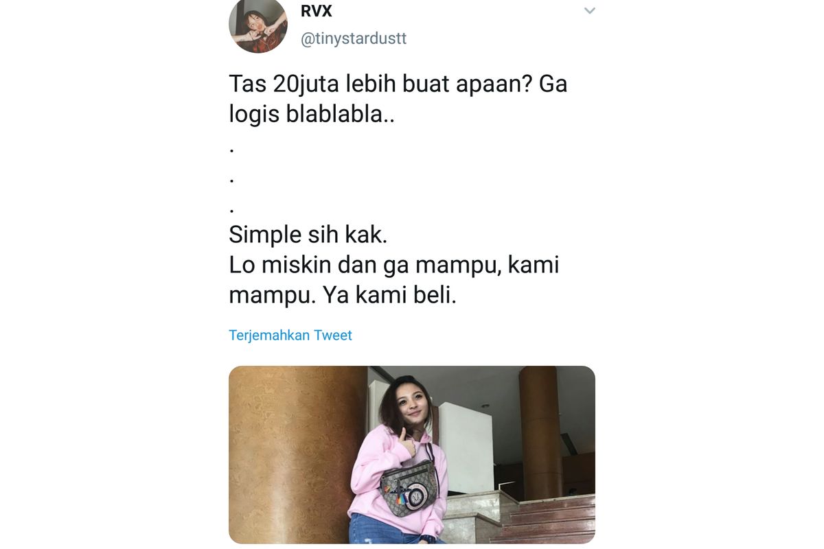 Admin sosial media Ditjen Pajak ingatkan pemilik akun  twitter @tinystardustt untuk bayar pajak.