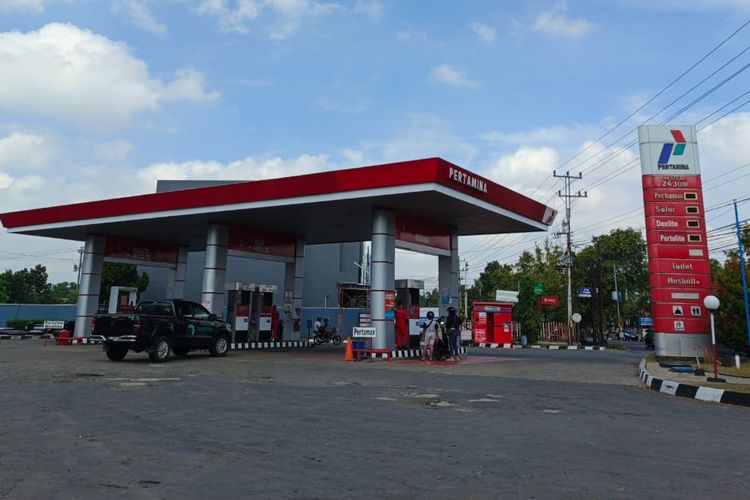 Harga BBM 1 Mei 2025 Pertamina diklaim kompetitif, misalnya harga BBM Pertamina jenis Pertamax.