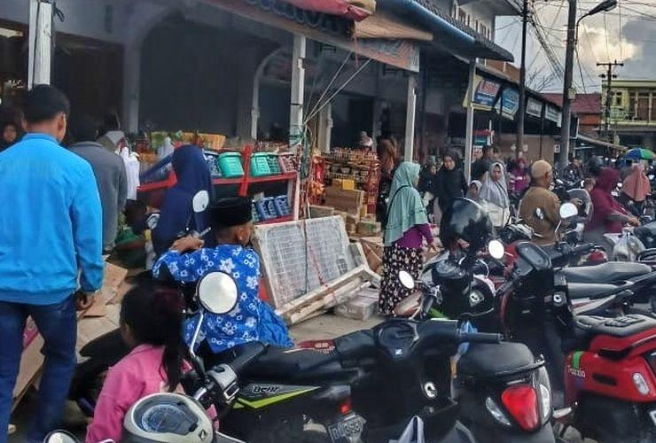 Selain BBM, Warga Panic Buying di Bener Meriah Aceh Juga Sasar Penjual Beras