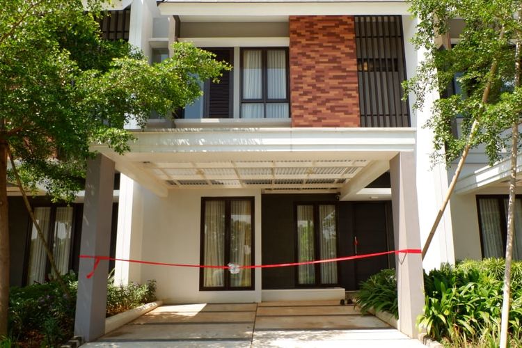 PT Mitra Bangun Prasada menghadirkan konsep rumah sehat bergaya arsitektur tropis modern Cimanggis Golf Estate, di Tapos, Depok.