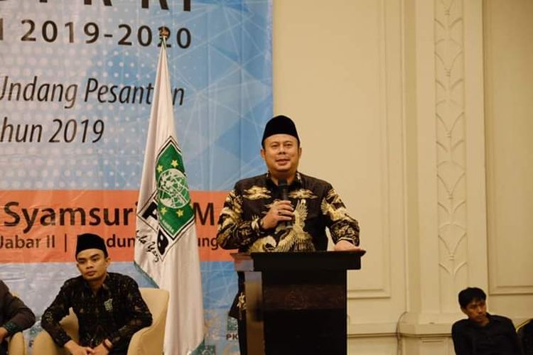 Ketua Fraksi PKB DPR RI Cucun Ahma saat sosiliasi UU Pesantren di Jawa Barat, Senin (23/12/2019).