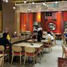 Malaysia Longgarkan Aturan, Warga Bisa Dine In di Restoran