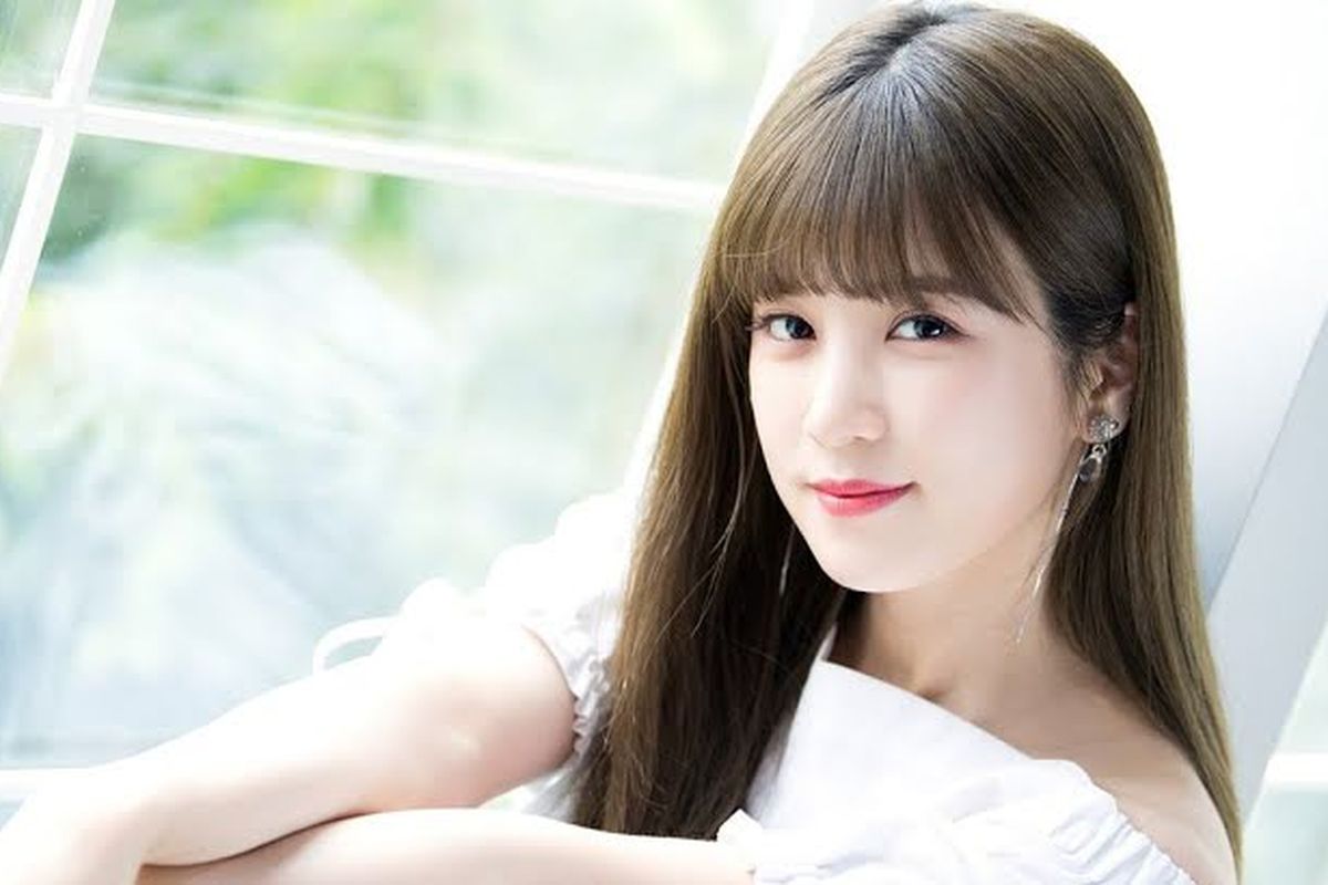 Naeun Keluar Apink, Chorong Tulis Pesan Menyentuh untuk Penggemar