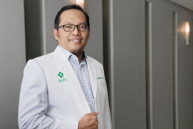 dr. Zainal Adhim, Sp.THT-KL, Ph.D 
Dokter Spesialis THT (Telinga, Hidung & Tenggorokan), Kepala & Leher
RS Pondok Indah ? Pondok Indah