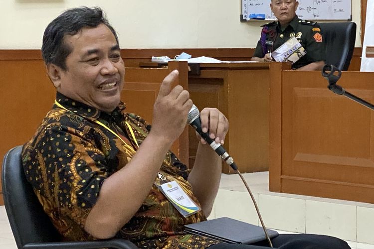 Saksi ahli forensik dari RSUD Prof Margono Purwokerto, Muhammad Zaenuri Syamsu Hidayat saat memberikan kesaksian di Pengadilan Militer Tinggi II Jakarta, Kamis (31/3/2022).
