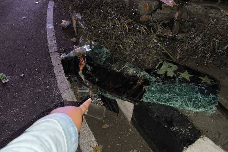 Bundaran Tugu Adipura Kota Tangerang yang menjadi lokasi mobil truk boks menghantam sejumlah pengguna jalan di Kota Tangerang.