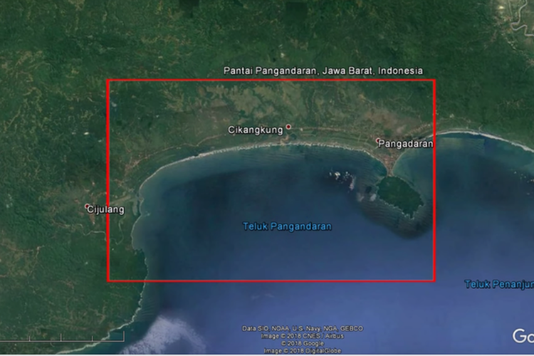 Tim dari Program Study Oceanography ITB berkunjung ke desa Karangjaladri pada tahun 2017 dan menawarkan solusi ramah lingkungan untuk tembok laut, di tahun berikutnya.