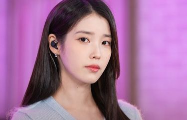 IU atau yang bernama panjang Lee Ji-eun.