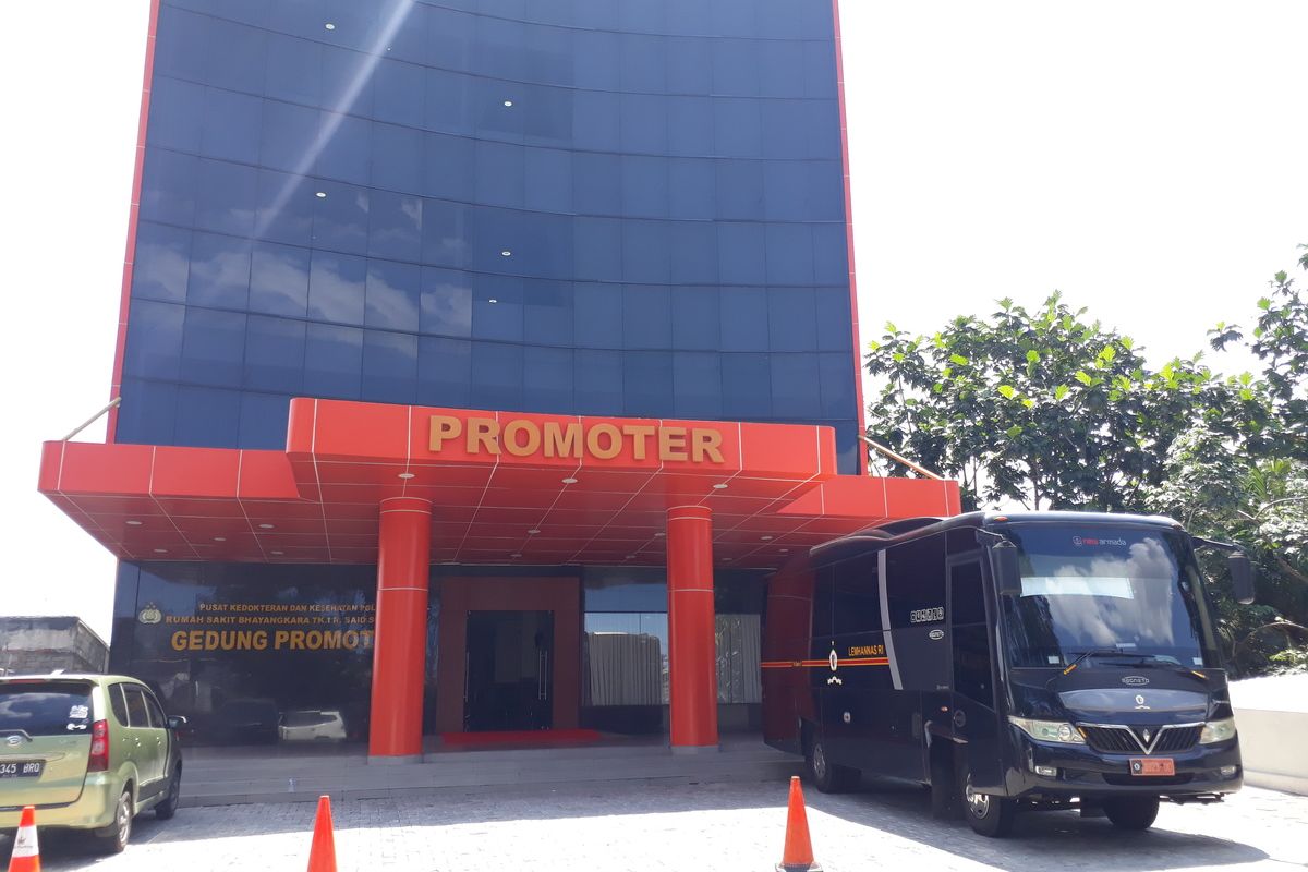 Gedung Promoter Rumah Sakit Polri Kramat Jati, Jakarta Timur, Selasa (14/1/2020).