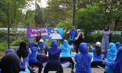 Kenalkan Senam Pilates kepada Ibu-ibu, Zita Anjani: Penting untuk Tetap Sehat