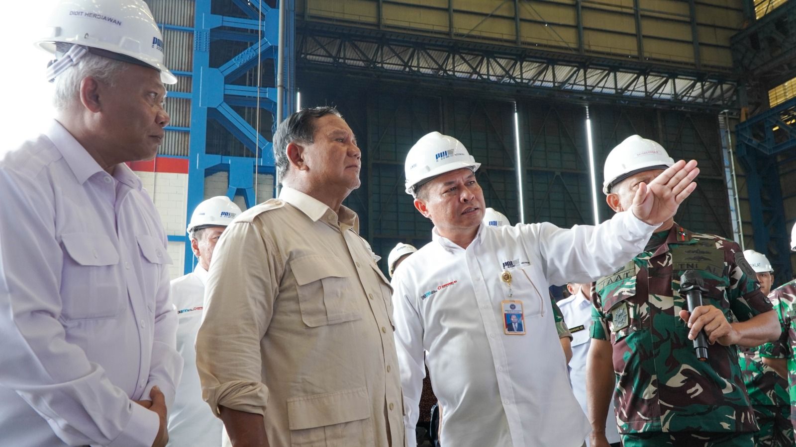 Tinjau Modernisasi Kapal Perang, Prabowo: Indonesia Harus Produksi 