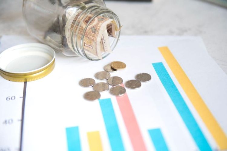 Ilustrasi atur arus kas.