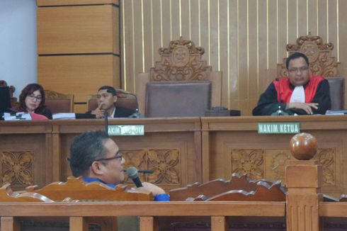 PN Jaksel Minta Publik Tak Curigai Hakim Praperadilan Setya Novanto