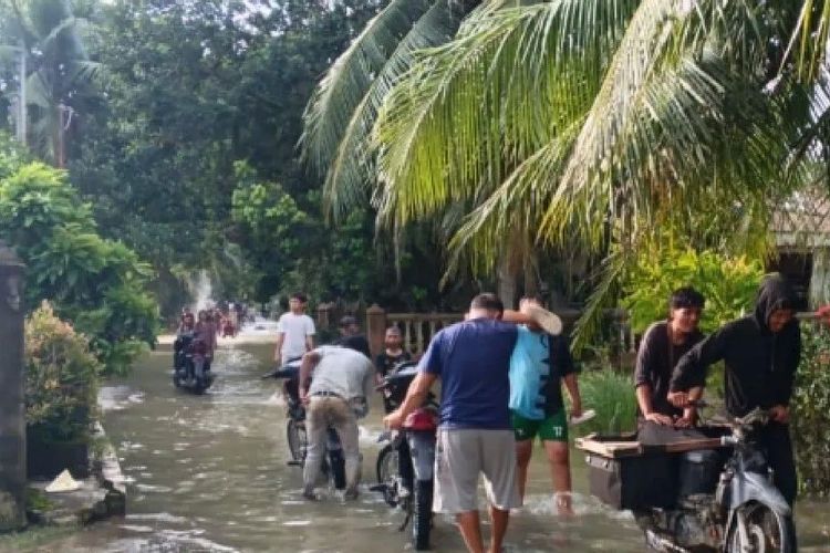 Banjir Rendam Dua Kecamatan di Langkat, 3.406 KK Terdampak