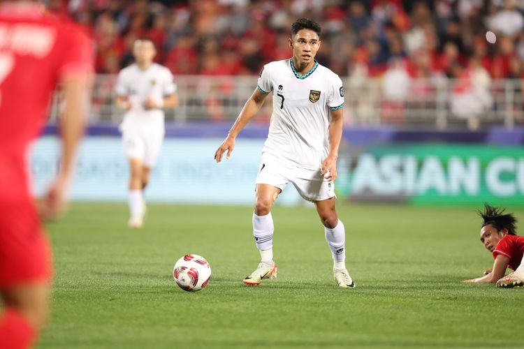 Aksi Marselino Ferdinan dalam laga Grup D Piala Asia 2023 antara timnas Indonesia vs Vietnam di Stadion Abdullah bin Khalifa, Doha, Qatar, Jumat (19/1/2024).