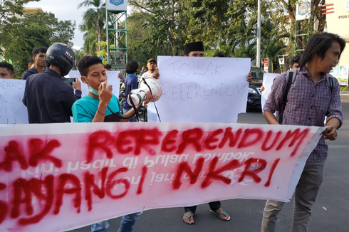 Pemuda di NTB Unjuk Rasa Tolak Seruan Referendum Aceh