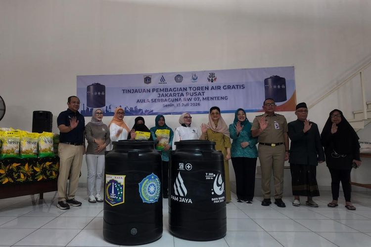 Tak Perlu Antre Air sejak Subuh, Kolaborasi TP PKK DKI dan PAM JAYA Bagikan 5.000 Toren Gratis bagi Warga Jakarta