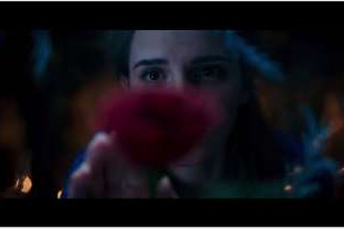 Salah satu adegan dalam film Beauty and the Beast.