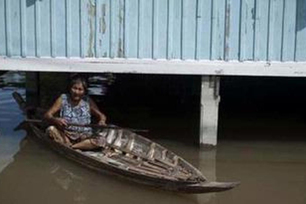 Banjir yang melanda Thailand menyebabkan 237 orang tewas.