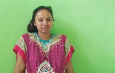 Ayu menuturkan kisahnya lolos dari awan panas gunung semeru. (Tribun Jatim/Danendra Kusuma)