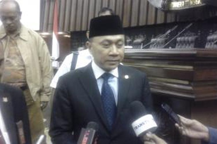 Ketua Majelis Permusyawaratan Rakyat (MPR), periode 2014-2019, Zulkifli Hasan, seusai pelantikan di Gedung MPR, Senayan, Rabu (8/10/2014).