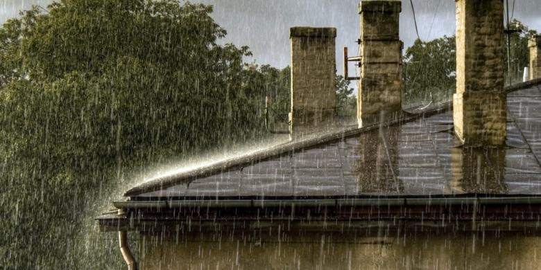 Cegah Rumah Bocor Saat Hujan Dengan Cara Ini Halaman All Kompas Com