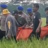 Detik-detik Penemuan Jasad 2 Anak Bersaudara di Cirebon, Sempat Terkendala Kedalaman Air