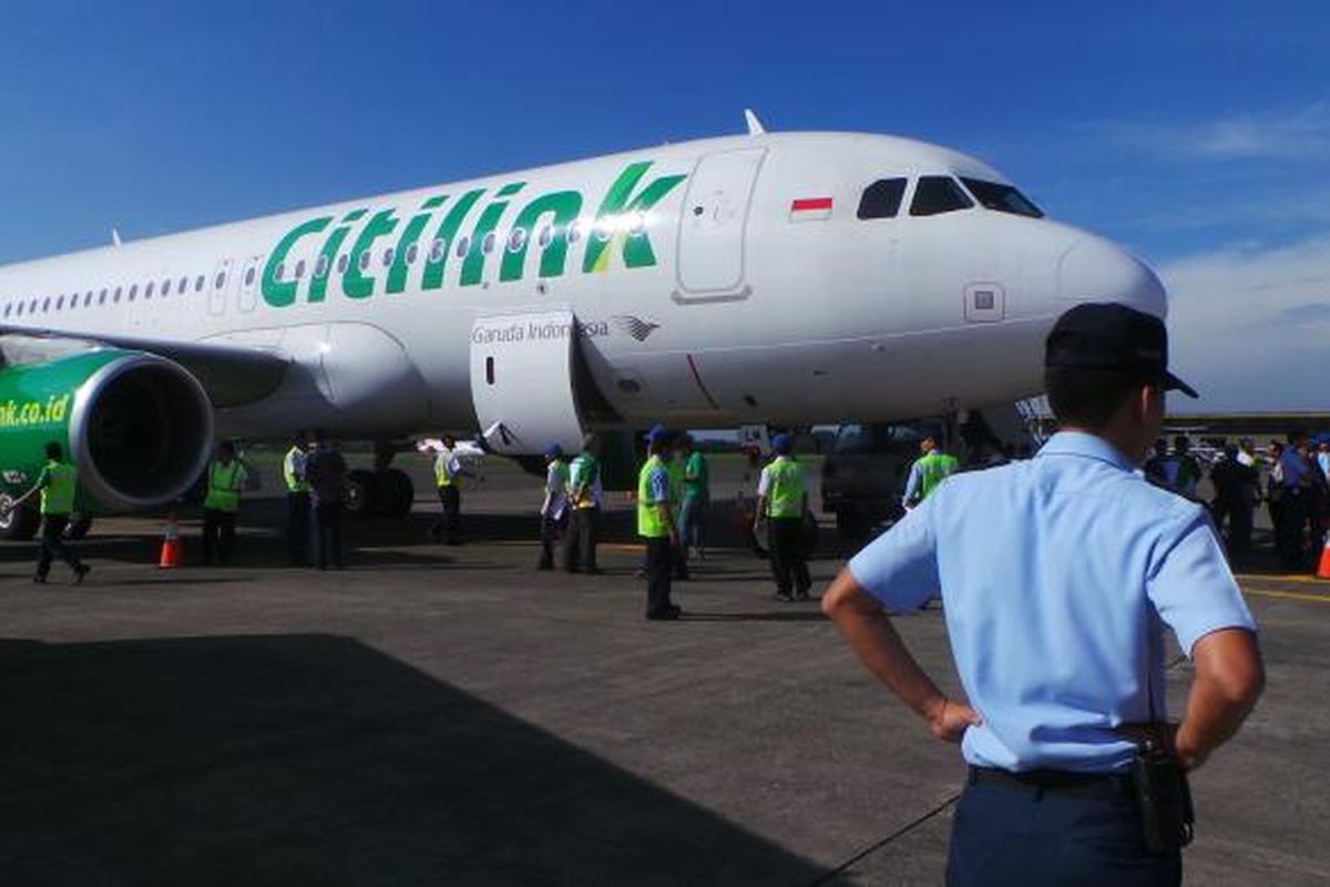 Pesawat Citilink tujuan Malang, Jawa Timur, sedang dipersiapkan untuk penerbangan perdana dari Bandara Halim Perdanakusuma, Jakarta Timur, Jumat (10/1/2014) pagi.
