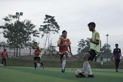 Mantan Penggawa PS Sleman Fokus pada Pesepak Bola Muda