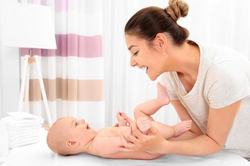 Mengatasi Intertrigo atau Kemerahan pada Lipatan Kulit Bayi