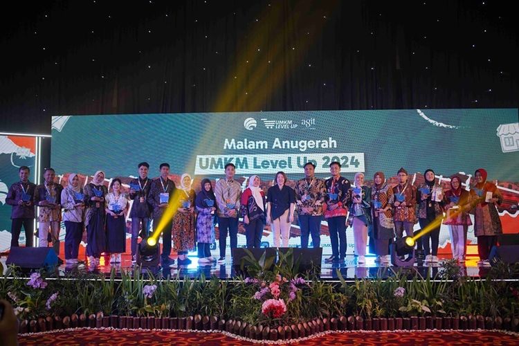 Suasana Malam Anugerah UMKM Level Up 2024 yang diselenggarakan Kemenkomdigi.