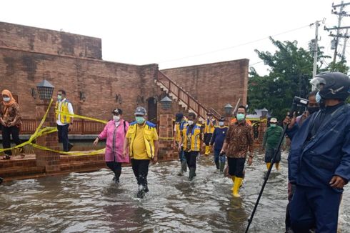 Cek Kondisi Banjir Semarang, Menteri PUPR Sebut Ada Pompa yang Macet