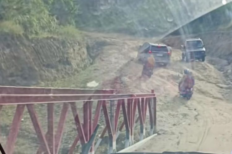 Enam Bulan Pascabencana, Jalan Provinsi Lintas Aceh Utara–Bener Meriah Masih Rusak